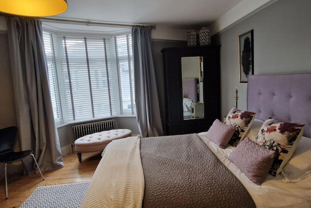 Villa Stylish Townhouse 15 Mins To Laines & Seafront Hove Esterno foto