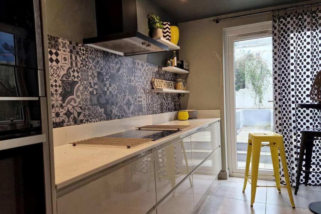 Villa Stylish Townhouse 15 Mins To Laines & Seafront Hove Esterno foto