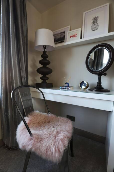 Villa Stylish Townhouse 15 Mins To Laines & Seafront Hove Esterno foto