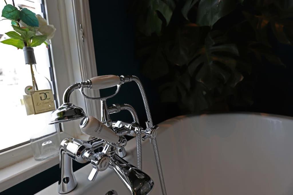 Villa Stylish Townhouse 15 Mins To Laines & Seafront Hove Esterno foto